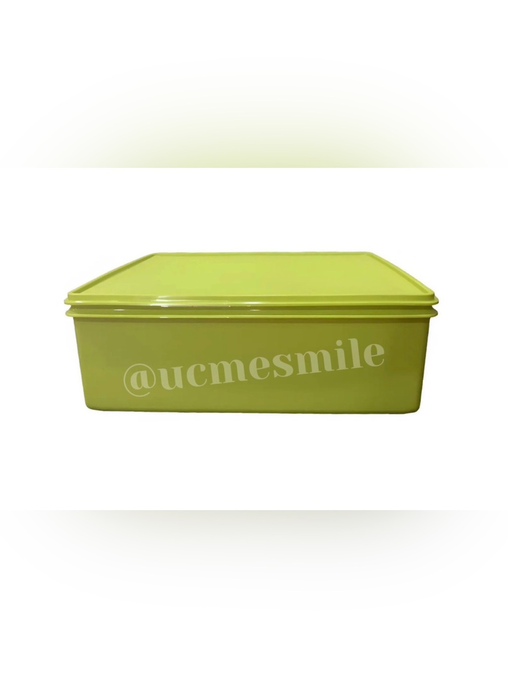 Tupperware  Margarita Green Jumbo Kimono Keeper